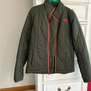 The North Face Women’s Olive Quilted Jacket